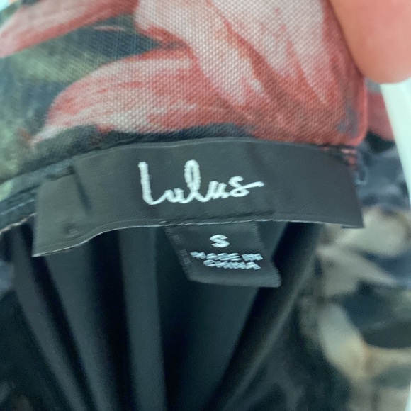 Lulus Always Blooming Black Floral Print Ruched Midi Skirt - Picture 4 of 6